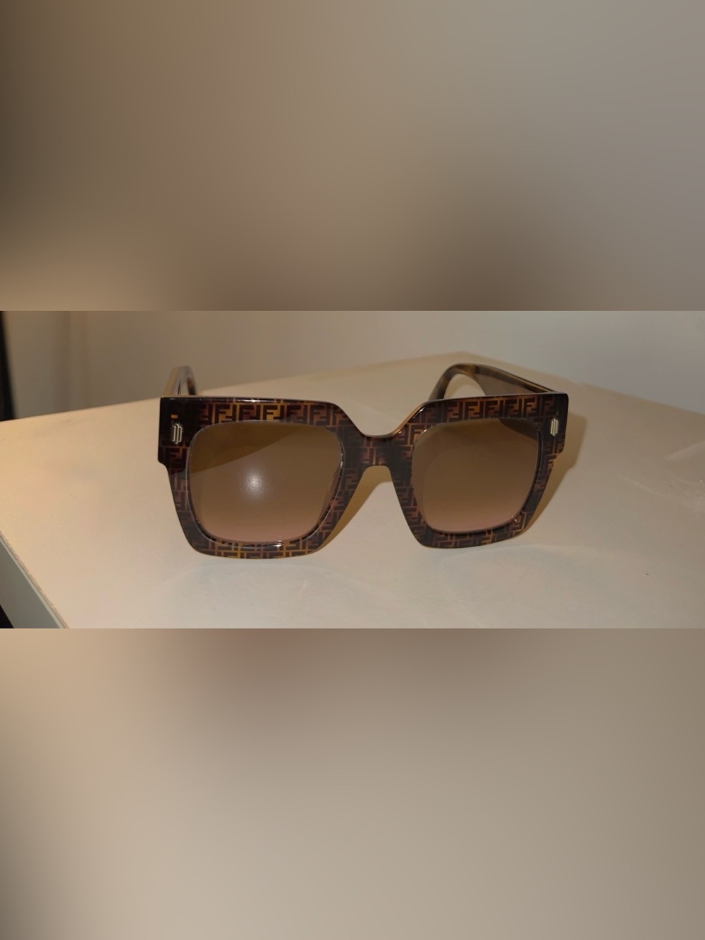 Fendi Tortoiseshell Square Sunglasses with Gold Logo - Brown - Picture 3 of 5